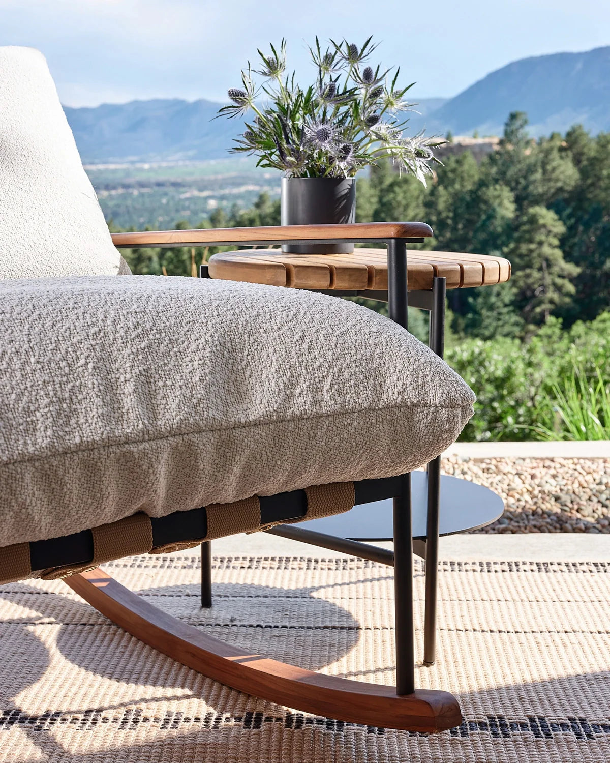 Fauteuil à bascule d'extérieur Vail Lounge