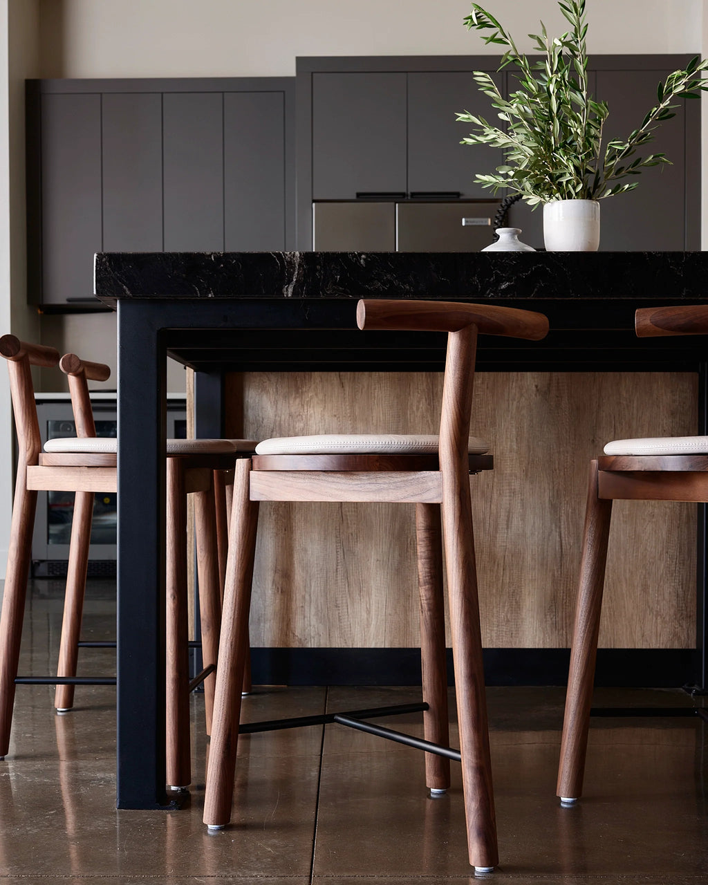 Tabouret de comptoir de cuisinière