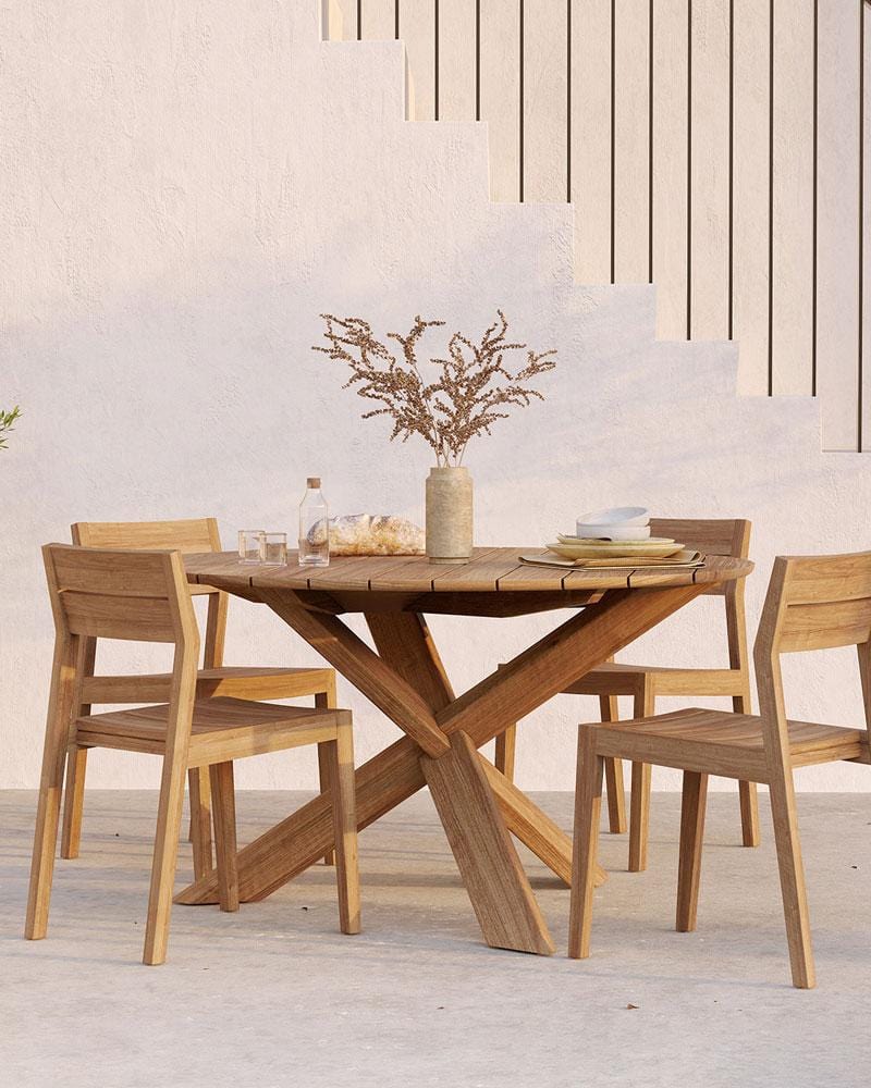 Table à manger d'extérieur circulaire