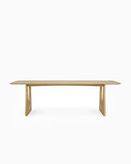 Table à manger géométrique