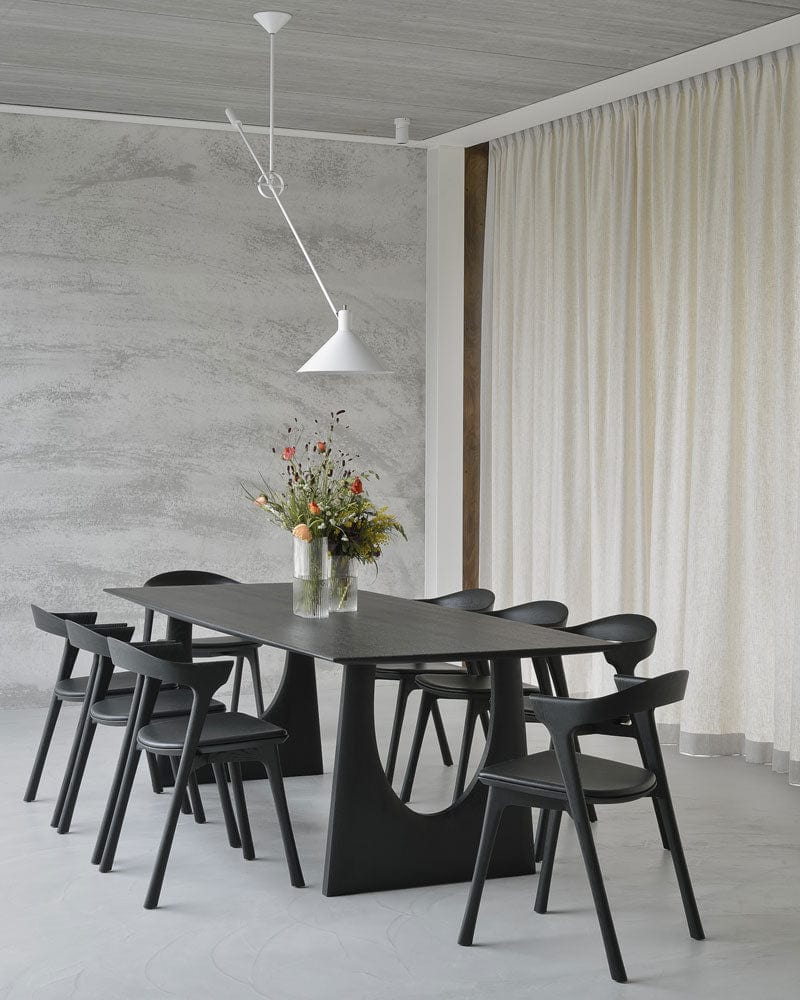 Table à manger géométrique