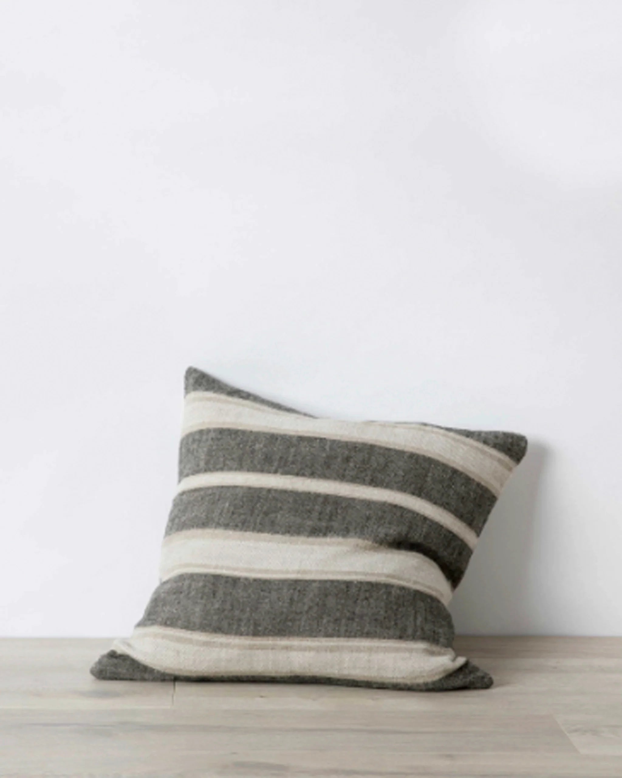 Housses de coussin en lin Mira